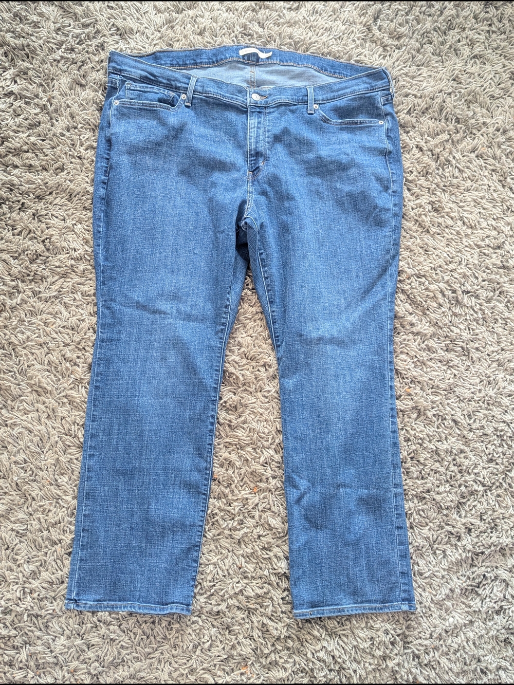 Classic Levi Strauss Women's Plus Straight-Leg Jeans